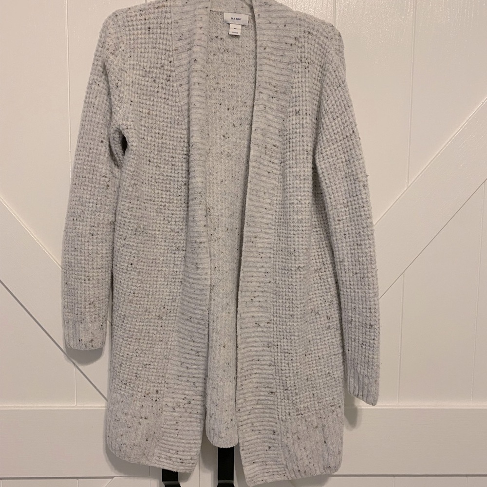 Super stylish sweater cardigan! 💙